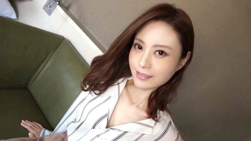 SIRO-4011あかね 38歳 外科医
